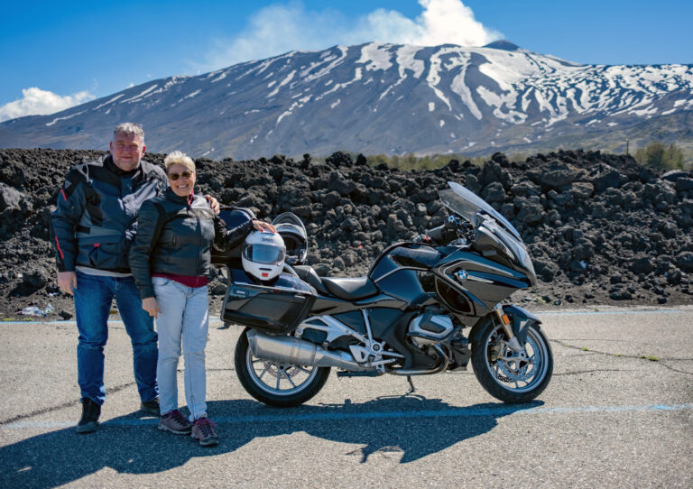UomoMezzo di Corrado Codebo, 2025-05, Piano Provenzana (CT), BMW R 1250 RT, con Angela Orlando