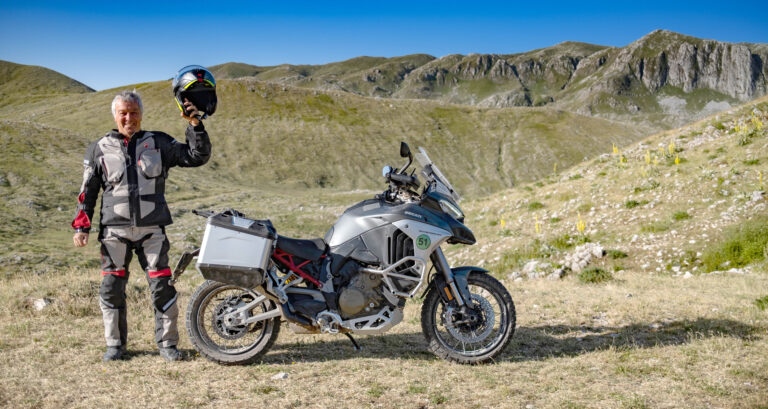 UomoMezzo di Beppe Gualini, 2022-06, Campo Puzzo Sul Matese (CB), Ducati Multistrada V4 S