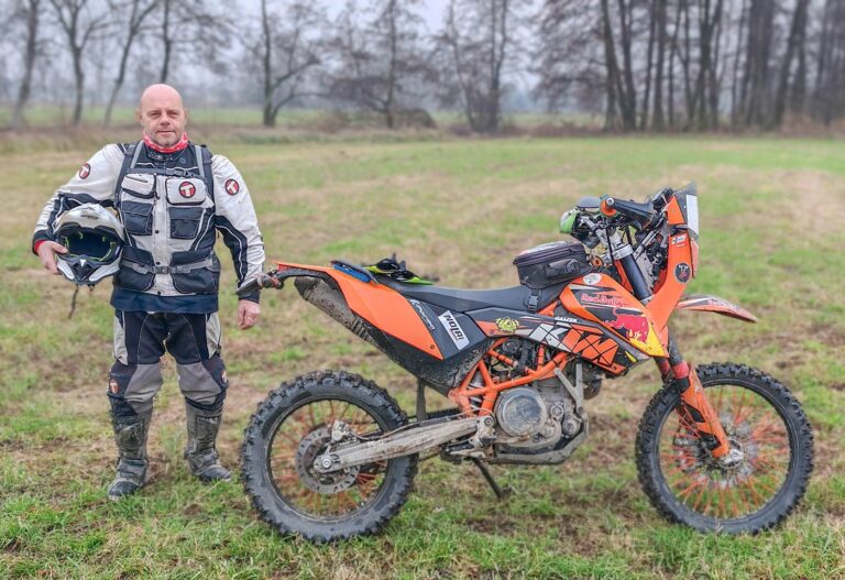 UomoMezzo di Augusto Fortini, 2025-01, Trescore Cremasco (CR), KTM 690R Enduro