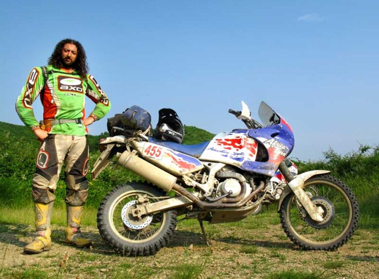 UomoMezzo di Andrea Molinari, il Dio Sexy dell'enduro, 2008-07, Rapallo-Pontremoli, Honda XRV750 Africa Twin RD07