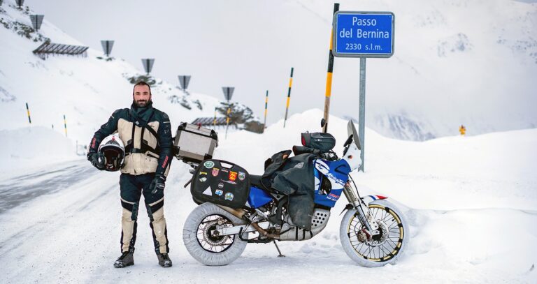 UomoMezzo Luca Nagini, 2019-01, Elefantentreffen, Passo Bernina (Svizzera), Honda XRV750 Africa Twin RD07