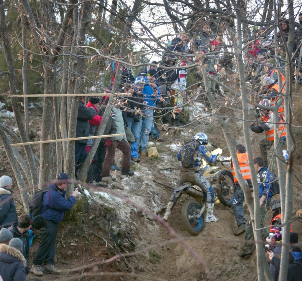 Non per caso, al Ciocco è stata disputata per anni una terribile gara di enduro estremo, la Hell's Gate.
