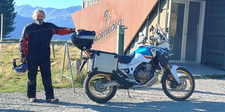 UomoMezzo di Emiliano Villanova, 2026-09, Passo Mortirolo (BS-SO), Honda CRF1000L Africa Twin Adventure Sports