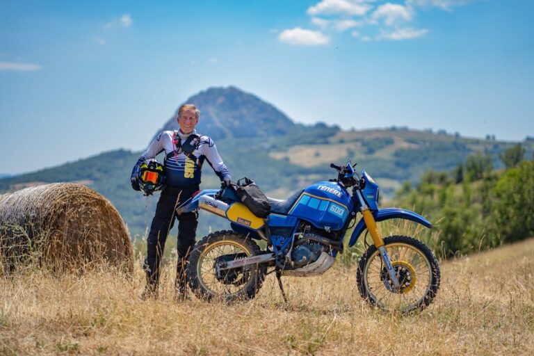 UomoMezzo di Lin Jarvis, 2026-07, HAT Legend, Costa di Bulla (PC), Yamaha XT600Z Ténéré 1VJ