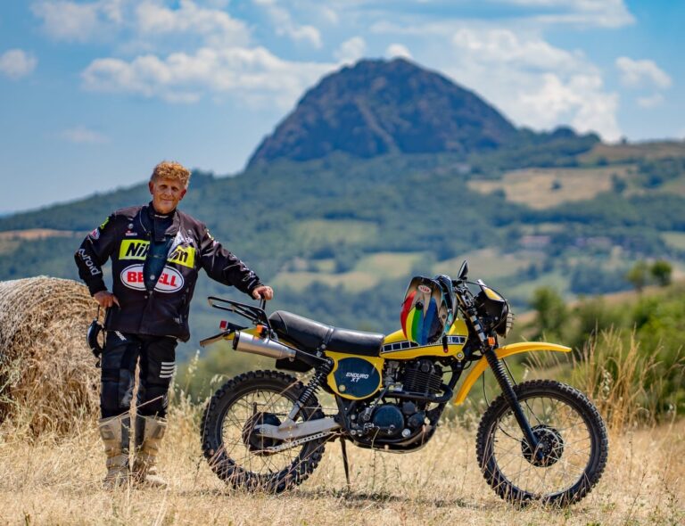 UomoMezzo di Aldo Winkler, 2026-07, HAT Legend, Costa di Bulla (PC), Yamaha XT500 di Davide Perrella