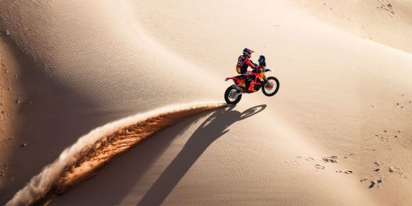 Dakar 2026: Luciano Benavides vince la settima tappa.